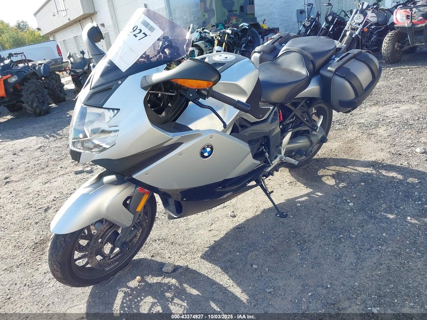 2014 BMW K1300 VIN WB1050903E2B95009 IAAI salvage auction — RIGHT SIDE, Salvage (New Jersey), sold $2,850 on 2026-07-08 (photo 2)
