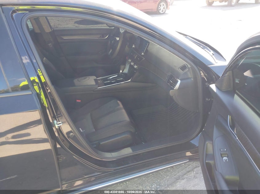 2018 Honda Accord VIN 1HGCV1F49JA168358 IAAI salvage auction — THEFT, Salvage (New Jersey), sold $7,100 on 2026-07-31 (photo 5)