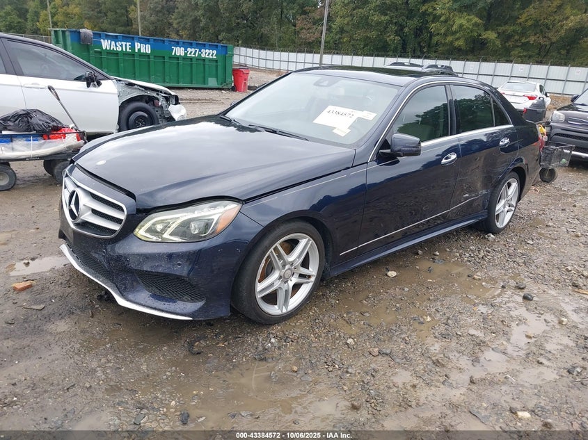 2014 Mercedes-benz E-class VIN WDDHF5KB0EA889239 IAAI salvage auction — SIDE, Salvage Title, sold $1,950 on 2026-08-12 (photo 2)