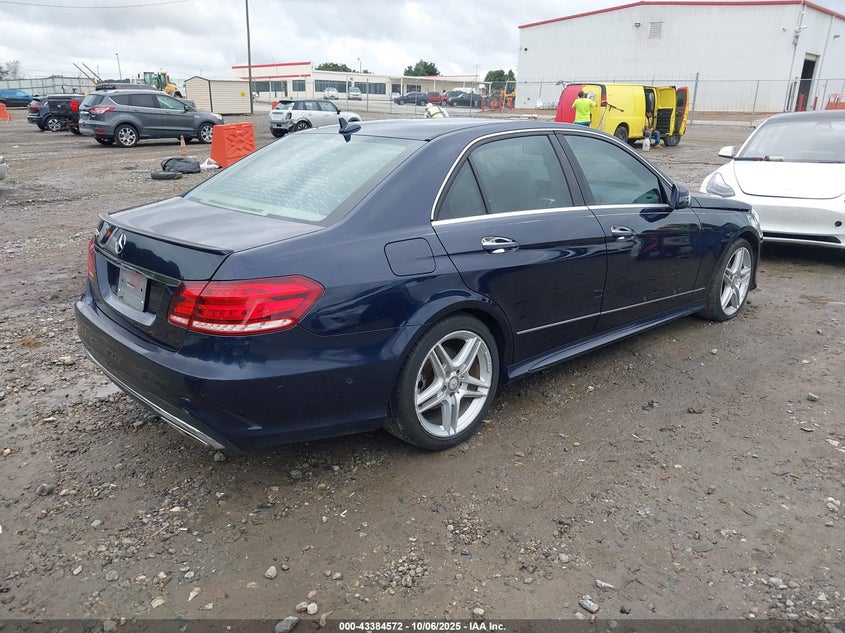 2014 Mercedes-benz E-class VIN WDDHF5KB0EA889239 IAAI salvage auction — SIDE, Salvage Title, sold $1,950 on 2026-08-12 (photo 4)