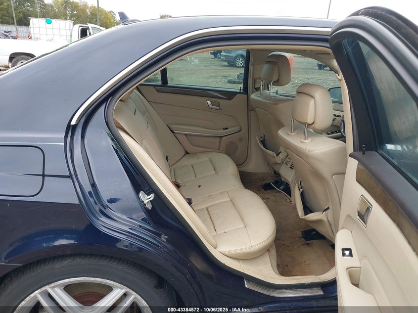 2014 Mercedes-benz E-class VIN WDDHF5KB0EA889239 IAAI salvage auction — SIDE, Salvage Title, sold $1,950 on 2026-08-12 (photo 8)