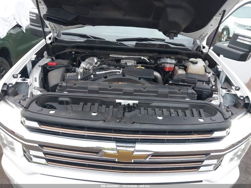 2023 Chevrolet Silverado VIN 2GC4YREY5P1722883 IAAI salvage auction — THEFT, Salvage Title, sold $22,800 on 2026-07-29 (photo 9)