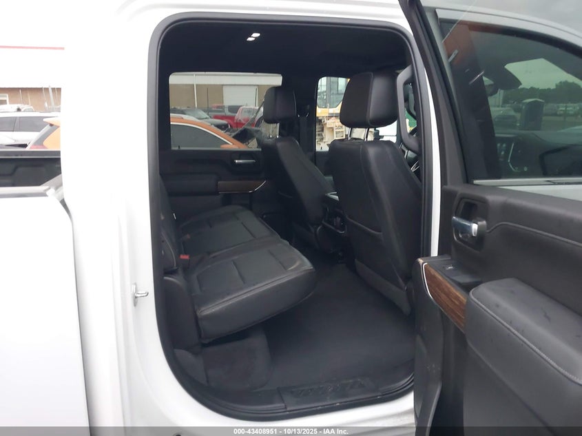 2023 Chevrolet Silverado VIN 2GC4YREY5P1722883 IAAI salvage auction — THEFT, Salvage Title, sold $22,800 on 2026-07-29 (photo 6)