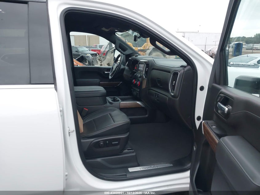 2023 Chevrolet Silverado VIN 2GC4YREY5P1722883 IAAI salvage auction — THEFT, Salvage Title, sold $22,800 on 2026-07-29 (photo 7)