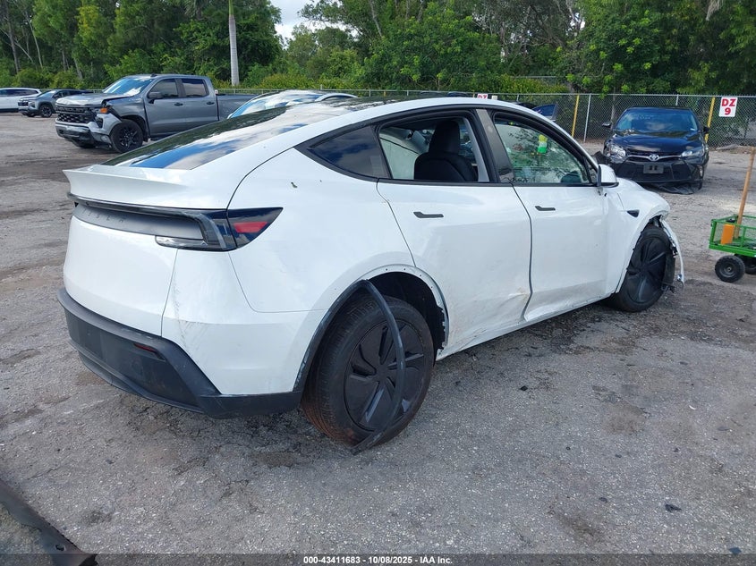 2026 Tesla Model y VIN 7SAYGDED0TA456796 IAAI salvage auction — SIDE, Certificate Of Destruction (Florida), sold $7,000 on 2026-07-16 (photo 4)