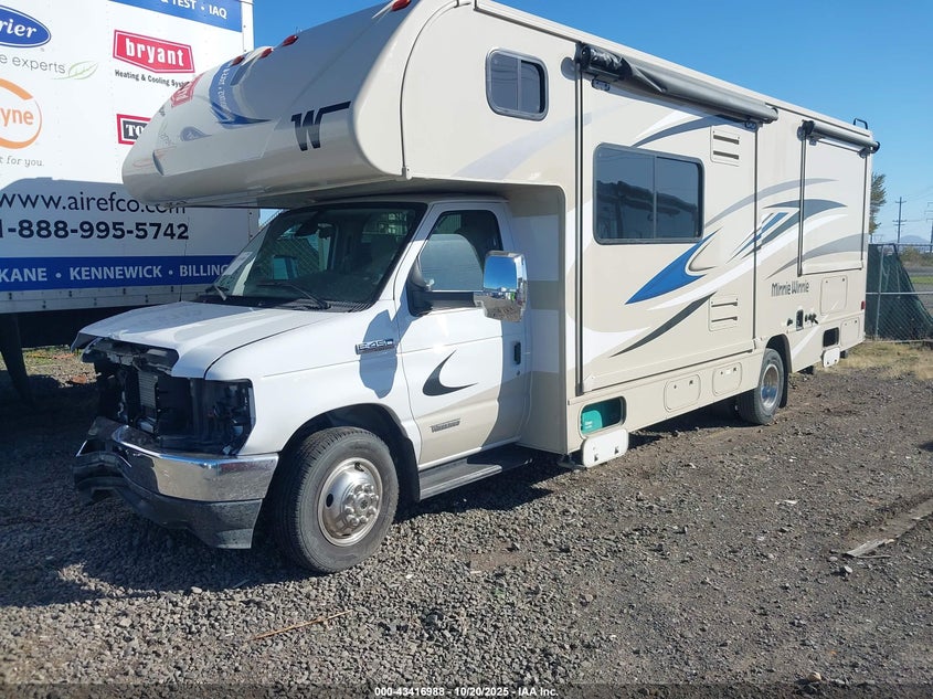 2021 Ford E-450 VIN 1FDXE4FN8MDC14853 IAAI salvage auction — FRONT END, Salvage (California), sold $13,500 on 2026-07-13 (photo 2)