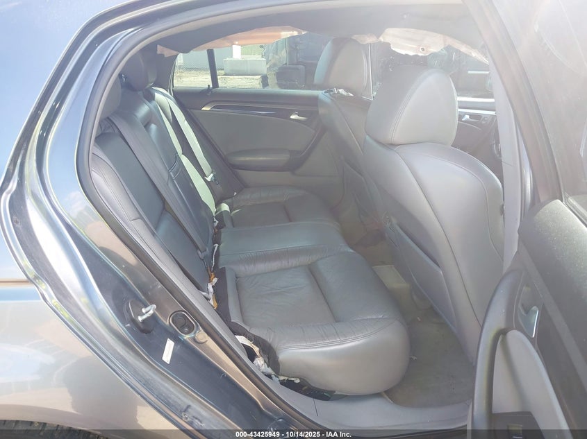 2006 Acura Tl VIN 19UUA66286A002903 IAAI salvage auction — FRONT END, Salvage (Ohio), sold $150 on 2026-07-10 (photo 8)