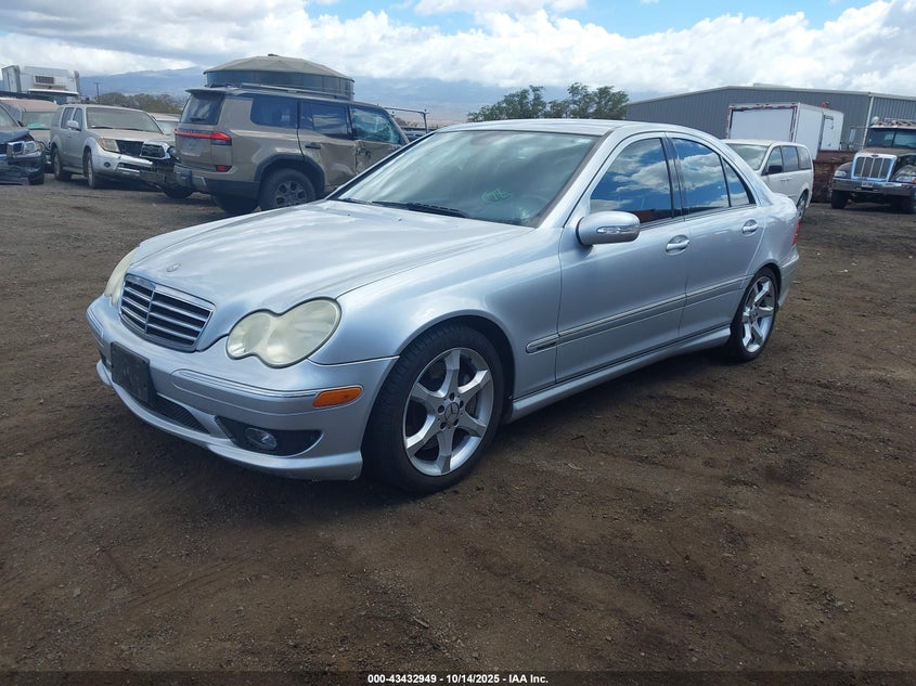 2007 Mercedes-benz C class VIN WDBRF52H67F902521 IAAI salvage auction — REAR END, Salvage (Hawaii), sold $100 on 2026-07-21 (photo 2)