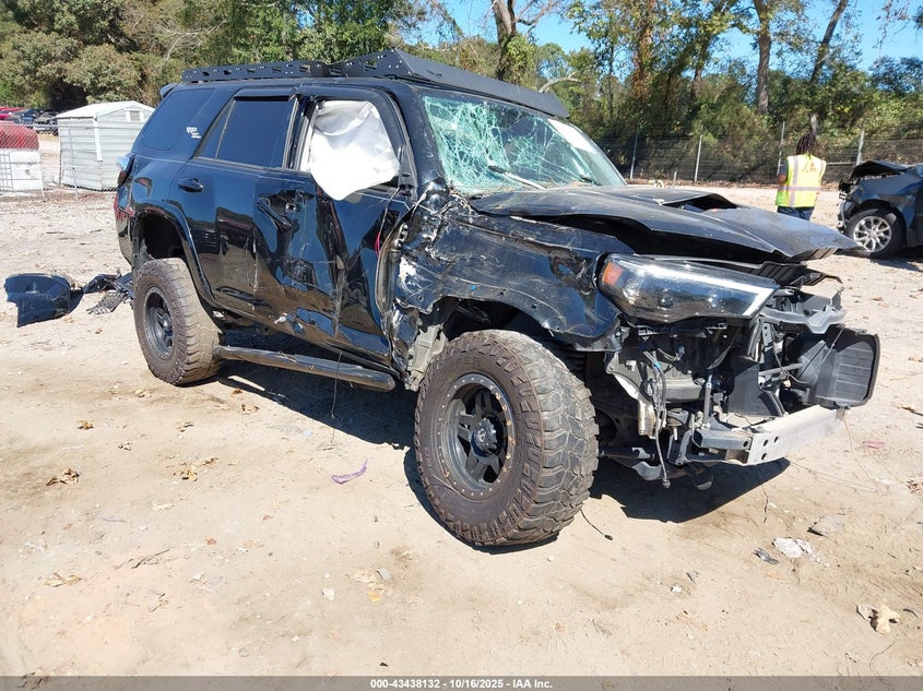 2018 Toyota 4runner VIN JTEBU5JRXJ5570398 IAAI salvage auction — ROLLOVER, Salvage (Georgia), sold $4,500 on 2026-07-10 (photo 1)