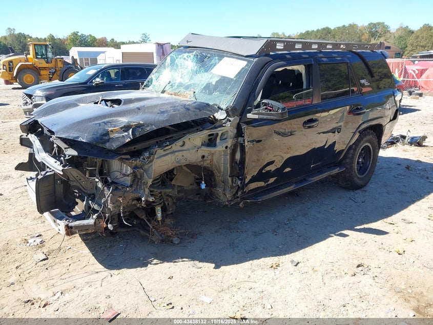 2018 Toyota 4runner VIN JTEBU5JRXJ5570398 IAAI salvage auction — ROLLOVER, Salvage (Georgia), sold $4,500 on 2026-07-10 (photo 2)