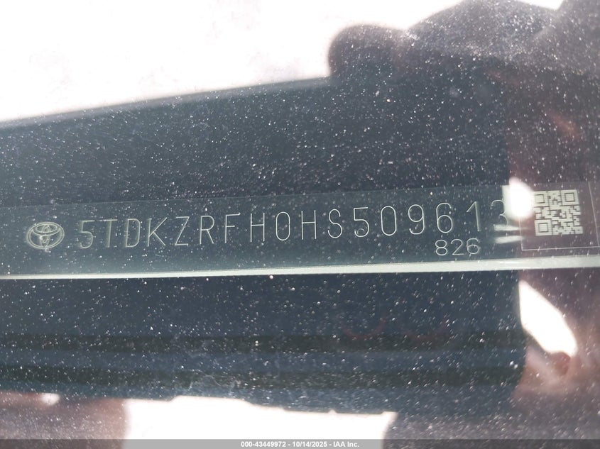 2017 Toyota Highlander VIN 5TDKZRFH0HS509613 IAAI salvage auction — LEFT SIDE, Salvage (Texas), sold $6,400 on 2026-07-29 (photo 9)