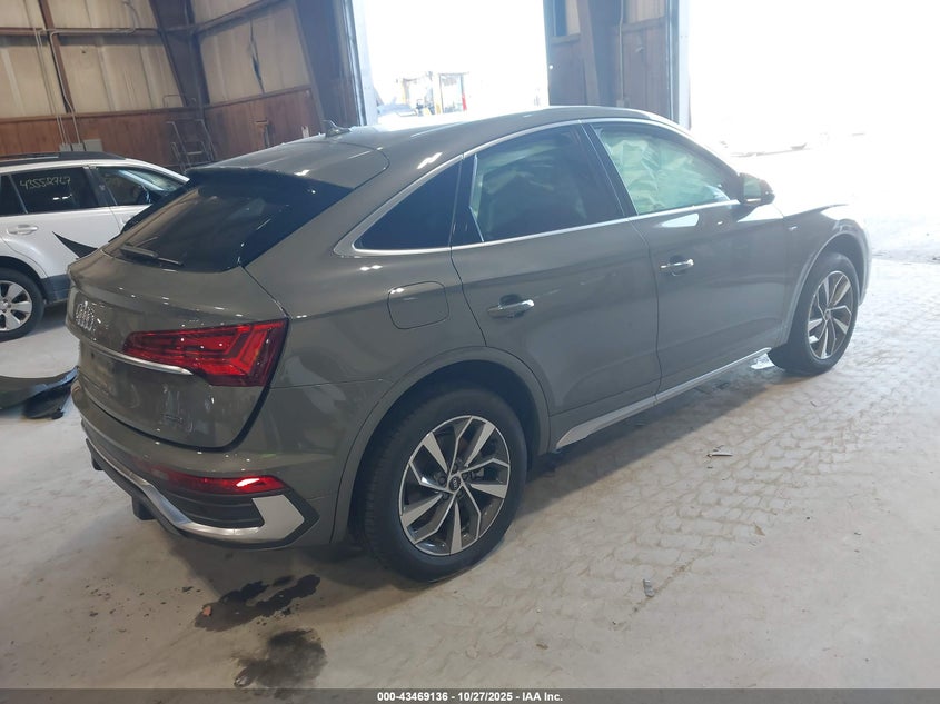 2025 Audi Q5 sportback VIN WA15AAFY6S2045905 IAAI salvage auction — LEFT SIDE, Salvage (Idaho), sold $19,975 on 2026-07-24 (photo 4)