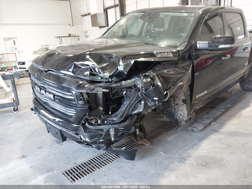 2022 Ram 1500 VIN 1C6SRFJT6NN400558 IAAI salvage auction — FRONT END, Wait Title, sold $10,400 on 2026-08-03 (photo 6)