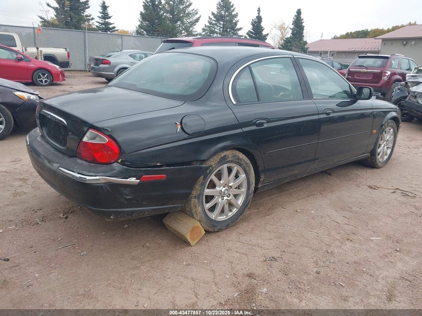 2000 Jaguar S type VIN SAJDA01DXYGL50420 IAAI salvage auction — RIGHT REAR, Junk Bill Of Sale Mv2459 (Wisconsin), sold $175 on 2026-07-22 (photo 4)
