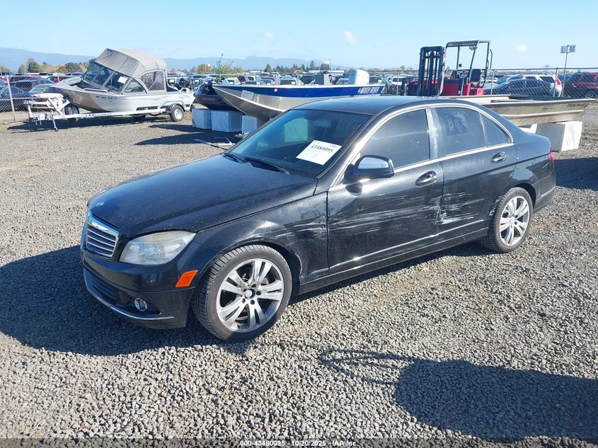 2009 Mercedes-benz C class VIN WDDGF54XX9F204631 IAAI salvage auction — SIDE, Salvage (Oregon), sold $675 on 2026-08-10 (photo 2)