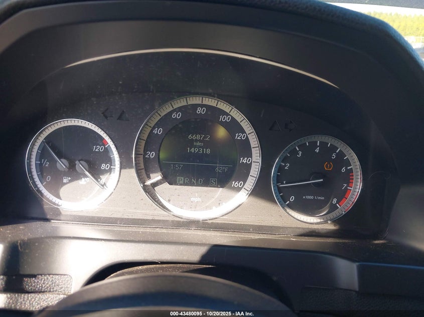 2009 Mercedes-benz C class VIN WDDGF54XX9F204631 IAAI salvage auction — SIDE, Salvage (Oregon), sold $675 on 2026-08-10 (photo 7)