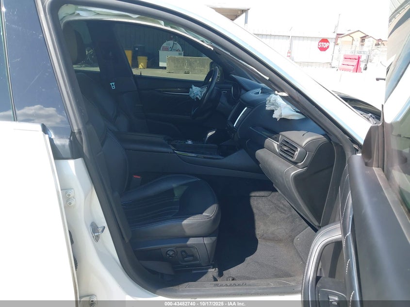2019 Maserati Levante VIN ZN661XUA2KX310419 IAAI salvage auction — FRONT END, Non-Repairable (Texas), sold $3,100 on 2026-09-16 (photo 5)