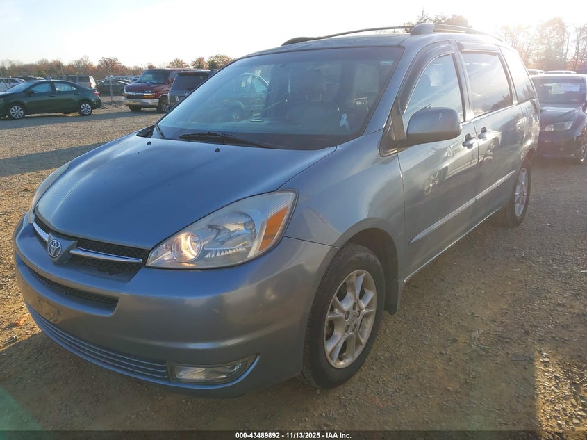 2004 Toyota Sienna VIN 5TDZA22C74S182046 IAAI salvage auction — REAR END, Salvage (Idaho), sold $875 on 2026-07-11 (photo 2)