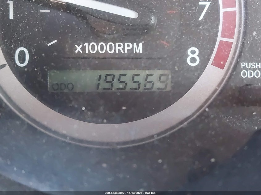 2004 Toyota Sienna VIN 5TDZA22C74S182046 IAAI salvage auction — REAR END, Salvage (Idaho), sold $875 on 2026-07-11 (photo 7)