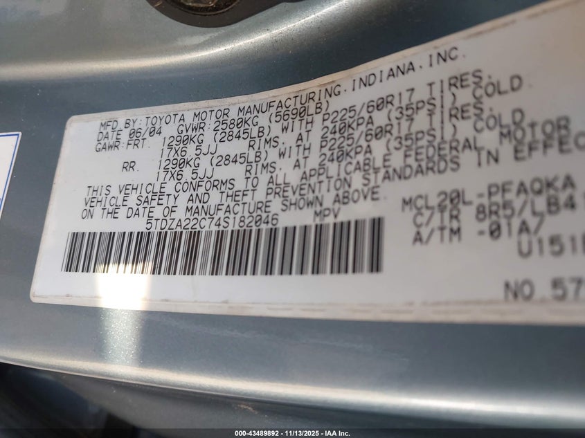 2004 Toyota Sienna VIN 5TDZA22C74S182046 IAAI salvage auction — REAR END, Salvage (Idaho), sold $875 on 2026-07-11 (photo 9)