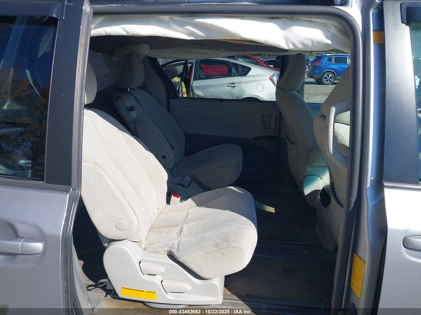 2012 Toyota Sienna VIN 5TDKK3DC8CS252105 IAAI salvage auction — FRONT END, Other, sold $1,475 on 2026-07-20 (photo 8)