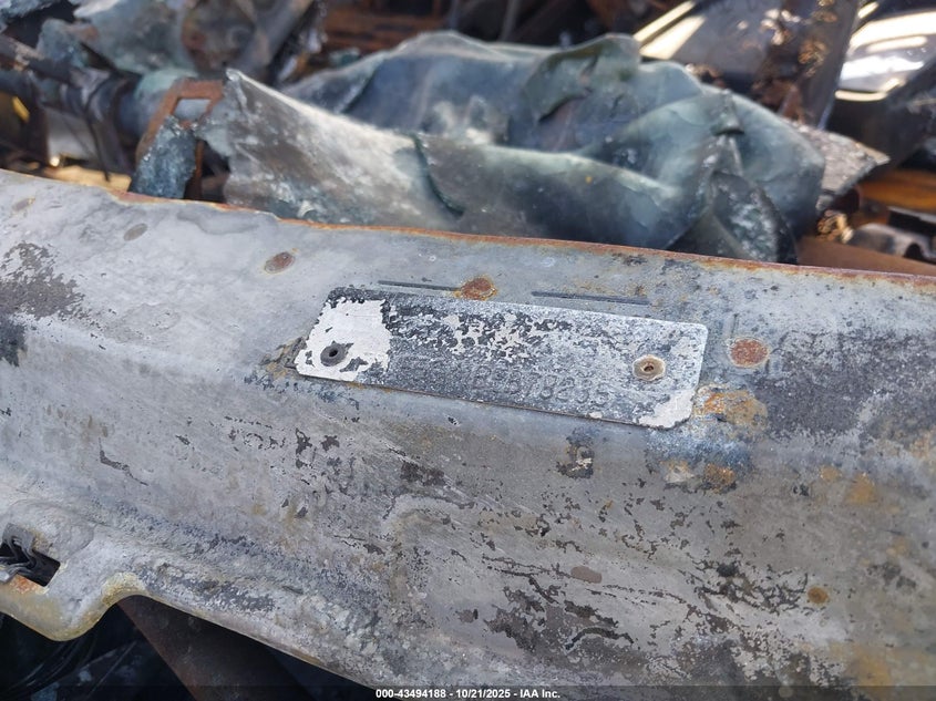 2011 Ford F550 VIN 1FDUF5GY1BEB78235 IAAI salvage auction — TOTAL BURN, Non-Repairable (Texas), sold $7,400 on 2026-07-15 (photo 9)