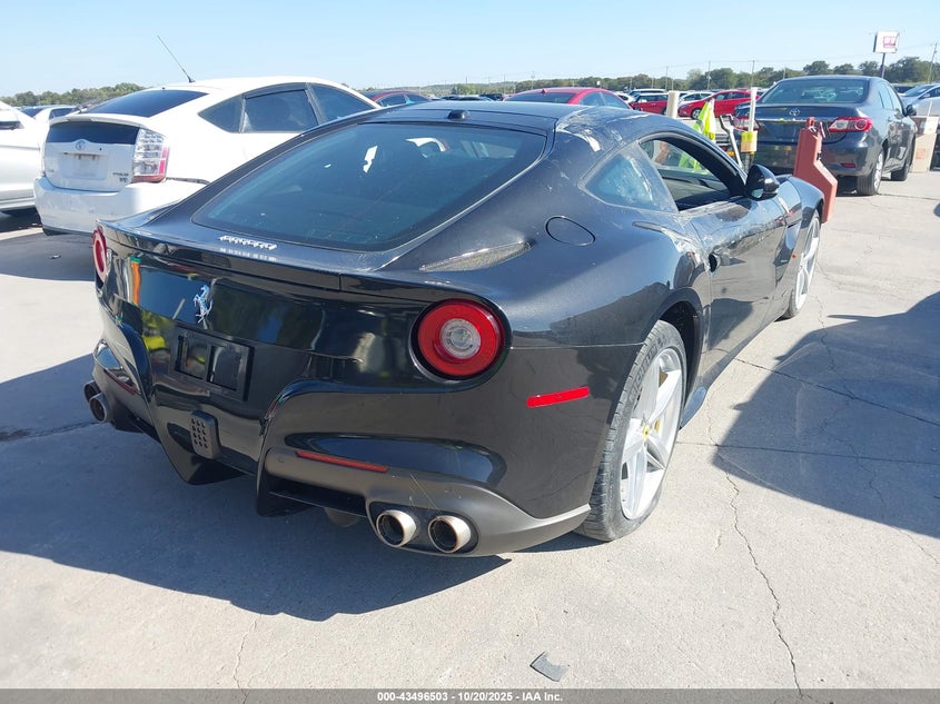 2017 Ferrari F12 Berlinetta VIN ZFF74UFA8H0220199 IAAI salvage auction — Front End, Original (Texas), sold $44,500 on 2025-11-17 (photo 4)