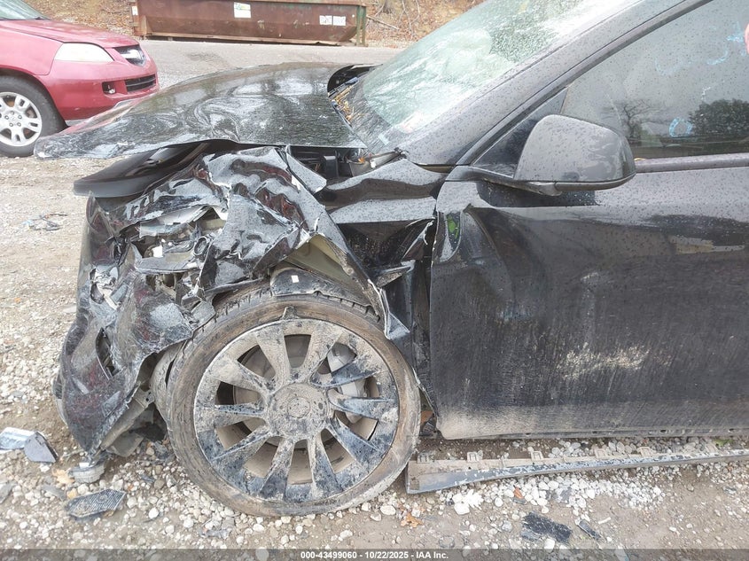2023 Tesla Model y VIN 7SAYGDEE7PA168854 IAAI salvage auction — FRONT END, Other, sold $5,700 on 2026-08-22 (photo 6)