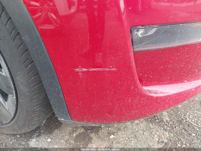 2021 Tesla Model y VIN 5YJYGDEE3MF092447 IAAI salvage auction — RIGHT FRONT, Clear (Tennessee), sold $4,650 on 2026-07-30 (photo 6)