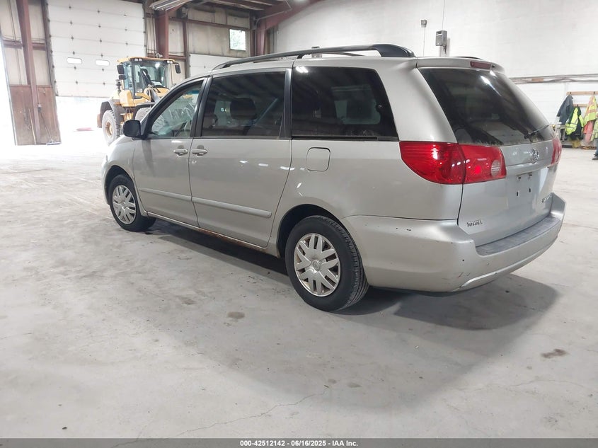 2006 Toyota Sienna VIN 5TDZA23C66S390274 IAAI salvage auction — LEFT & RIGHT, Clear (New York), sold $625 on 2026-07-16 (photo 3)