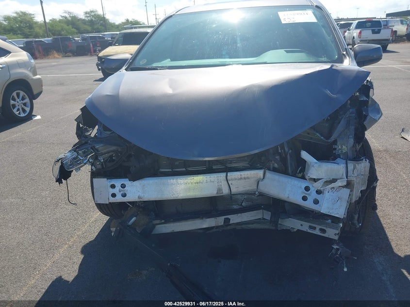 2022 Toyota Sienna VIN 5TDJRKEC4NS106156 IAAI salvage auction — FRONT END, Salvage (Hawaii), sold $4,650 on 2026-07-28 (photo 6)