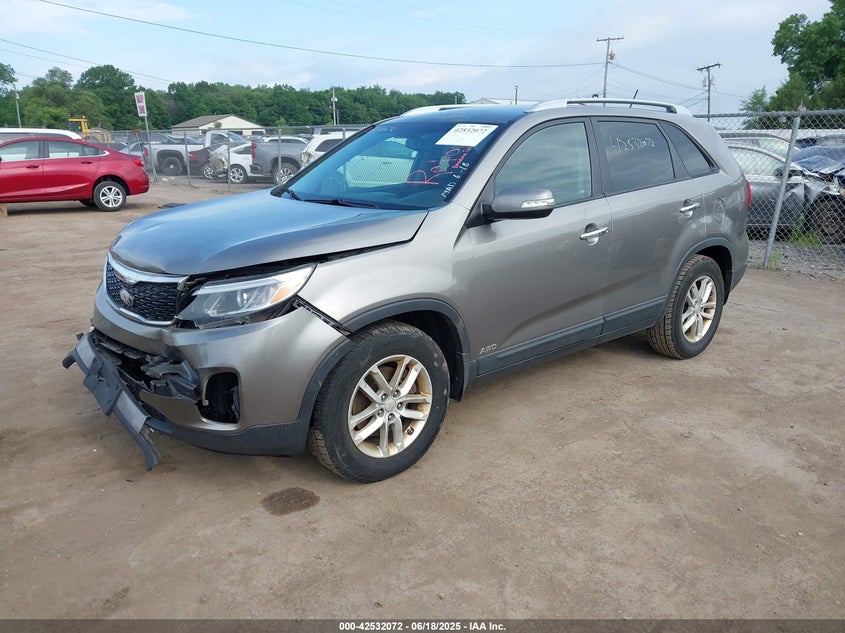 2014 Kia Sorento VIN 5XYKTDA71EG446842 IAAI salvage auction — FRONT END, Salvage (Indiana), sold $825 on 2026-07-28 (photo 2)
