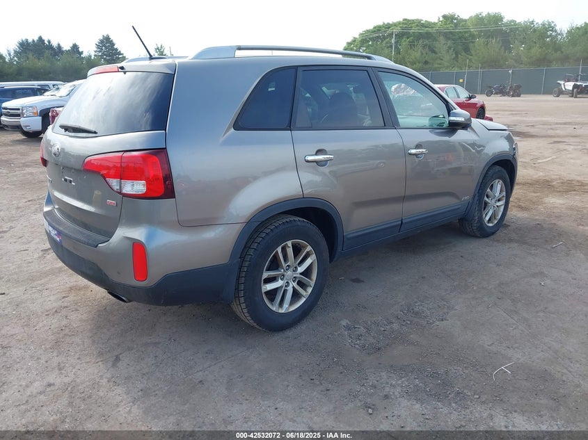 2014 Kia Sorento VIN 5XYKTDA71EG446842 IAAI salvage auction — FRONT END, Salvage (Indiana), sold $825 on 2026-07-28 (photo 4)
