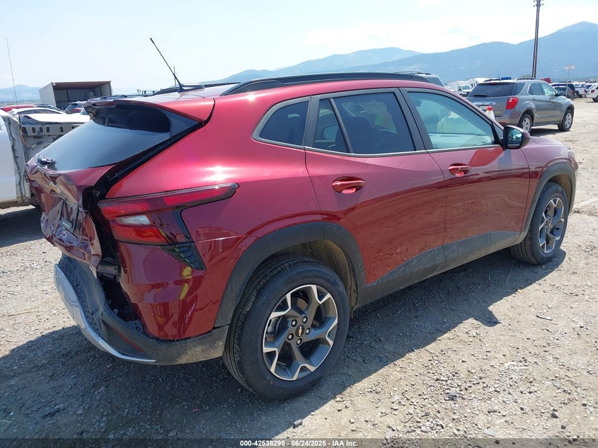 2025 Chevrolet Trax VIN KL77LHEPXSC247132 IAAI salvage auction — REAR END, Salvage (Montana), sold $6,400 on 2026-07-22 (photo 4)