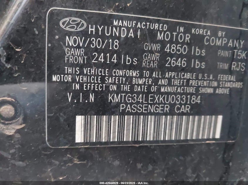 2019 Genesis G70 VIN KMTG34LEXKU033184 IAAI salvage auction — FRONT & REAR, Salvage Title, sold $4,250 on 2026-07-21 (photo 9)