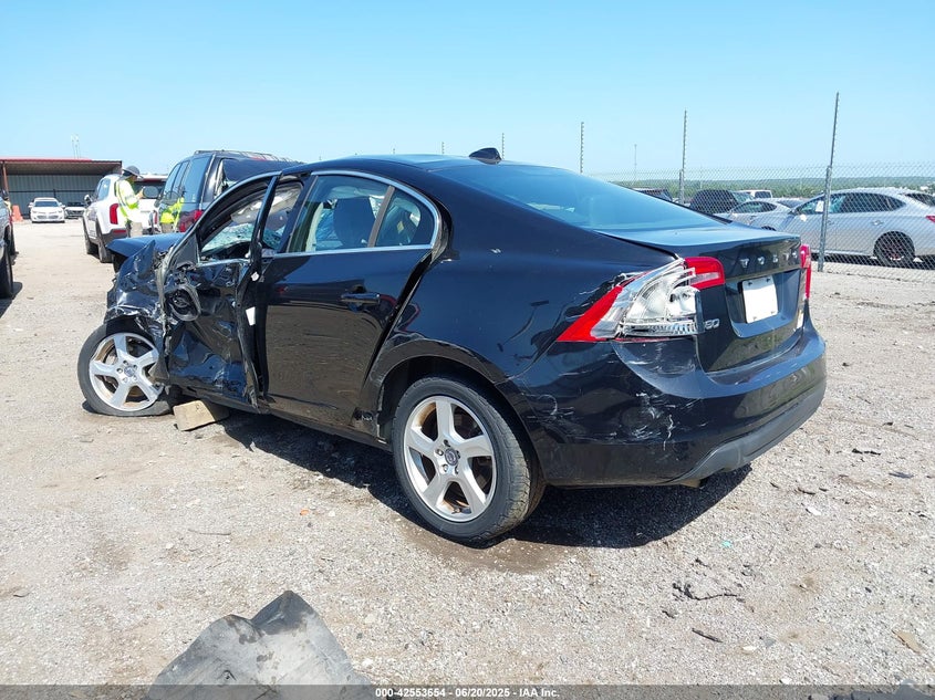 2012 Volvo S60 VIN YV1622FSXC2145297 IAAI salvage auction — SIDE, Clear (Oklahoma), sold $250 on 2026-07-31 (photo 3)