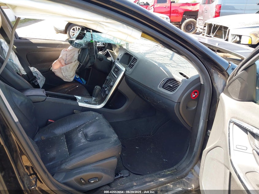 2012 Volvo S60 VIN YV1622FSXC2145297 IAAI salvage auction — SIDE, Clear (Oklahoma), sold $250 on 2026-07-31 (photo 5)