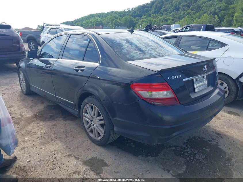 2009 Mercedes-benz C-klasse VIN WDDGF81X19R078261 IAAI salvage auction — LEFT SIDE, Clear (Minnesota), sold $175 on 2026-07-23 (photo 3)