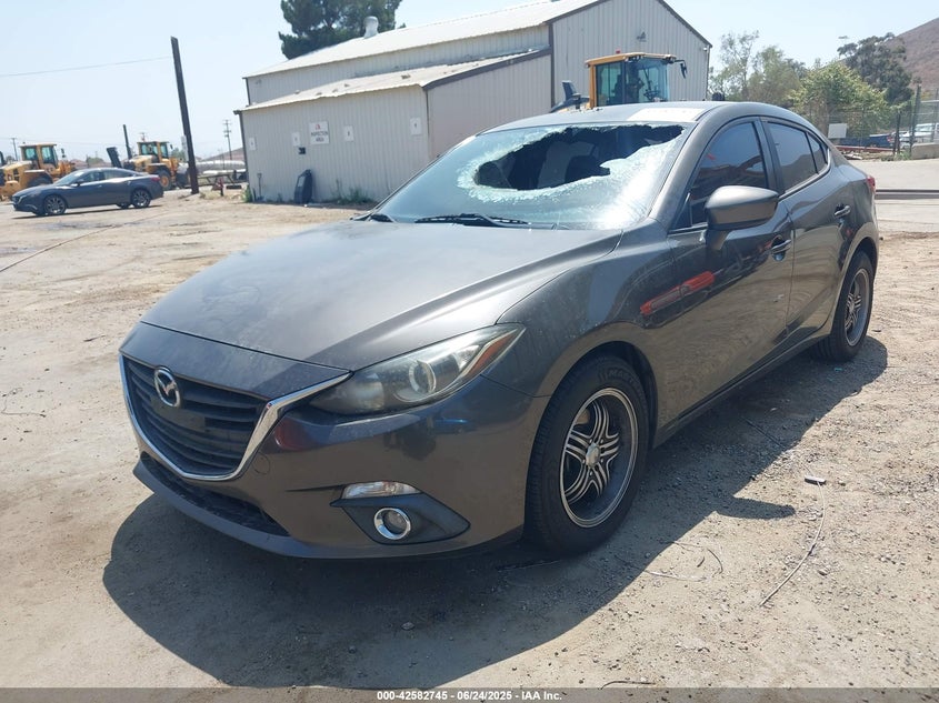 2014 Mazda Mazda3 VIN JM1BM1U70E1139945 IAAI salvage auction — INTERIOR BURN, Salvage Title, sold $900 on 2026-07-14 (photo 2)