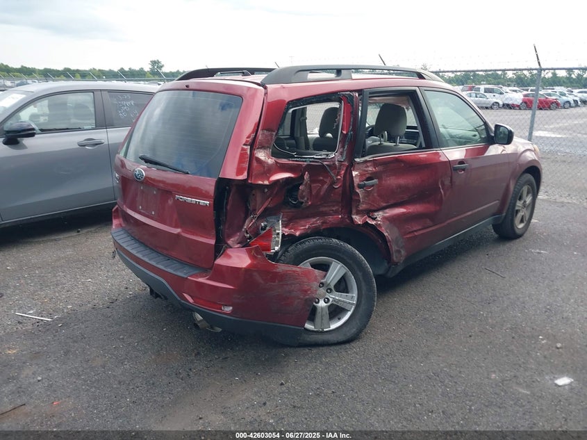 2012 Subaru Forester VIN JF2SHBBC1CH402783 IAAI salvage auction — RIGHT SIDE, Salvage Title, sold $575 on 2026-07-14 (photo 4)