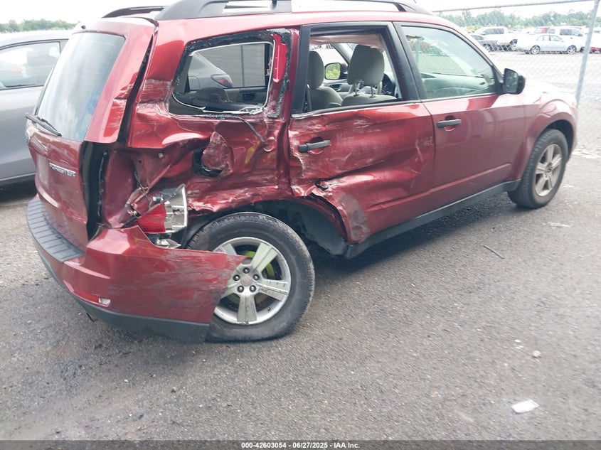 2012 Subaru Forester VIN JF2SHBBC1CH402783 IAAI salvage auction — RIGHT SIDE, Salvage Title, sold $575 on 2026-07-14 (photo 6)