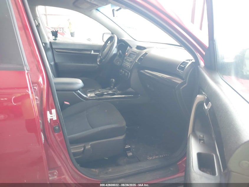 2014 Kia Sorento VIN 5XYKT3A69EG426193 IAAI salvage auction — RIGHT REAR, Salvage (Indiana), sold $1,050 on 2026-07-30 (photo 5)