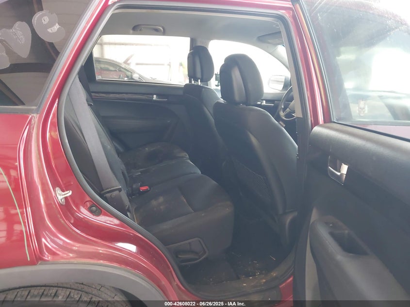 2014 Kia Sorento VIN 5XYKT3A69EG426193 IAAI salvage auction — RIGHT REAR, Salvage (Indiana), sold $1,050 on 2026-07-30 (photo 8)