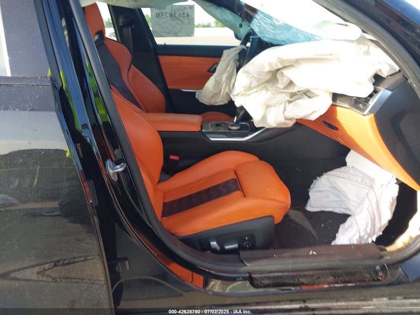 2021 BMW M3 VIN WBS33AY01MFK86175 IAAI salvage auction — Front & Rear, Original (Texas), sold $17,150 on 2025-08-22 (photo 5)