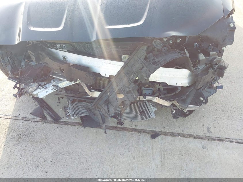 2021 BMW M3 VIN WBS33AY01MFK86175 IAAI salvage auction — Front & Rear, Original (Texas), sold $17,150 on 2025-08-22 (photo 6)
