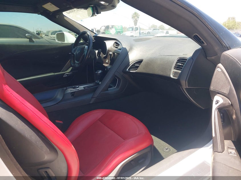 2019 Chevrolet Corvette Stingray VIN 1G1YB2D75K5100805 COPART salvage auction — Right Side, Salvage (California), sold $18,550 on 2025-07-09 (photo 5)