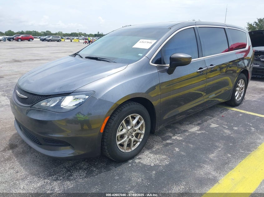 2022 Chrysler Voyager VIN 2C4RC1CG4NR223569 IAAI salvage auction — LEFT REAR, Salvage Title, sold $13,500 on 2026-07-23 (photo 2)