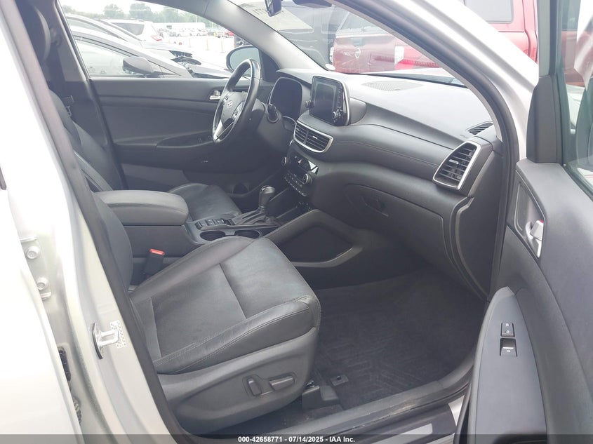 2019 Hyundai Tucson VIN KM8J33AL8KU903154 IAAI salvage auction — RIGHT SIDE, Salvage (Illinois), sold $1,500 on 2026-07-28 (photo 5)