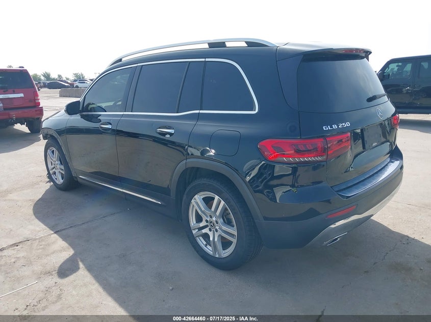 2020 Mercedes-benz Glb-class VIN WDC4M4GB5LW006070 IAAI salvage auction — FRONT END, Salvage Title, sold $3,200 on 2026-08-20 (photo 3)