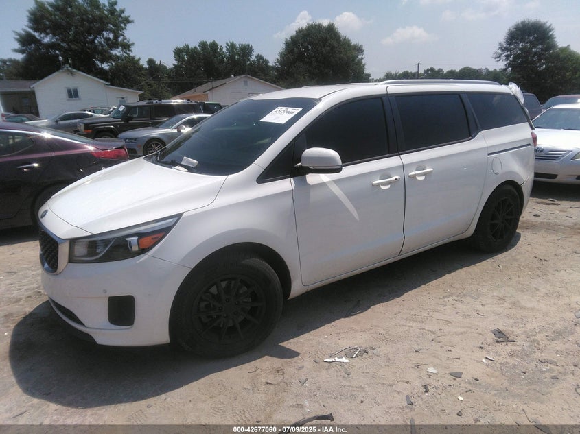 2017 Kia SEDONA VIN KNDMB5C17H6332877 IAAI salvage auction — REAR END, Salvage Title, sold $2,000 on 2026-07-07 (photo 2)